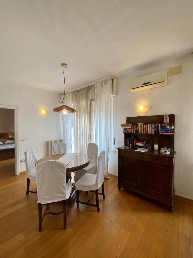 Appartamento Terrazza Zaccagni Parma Esterno foto